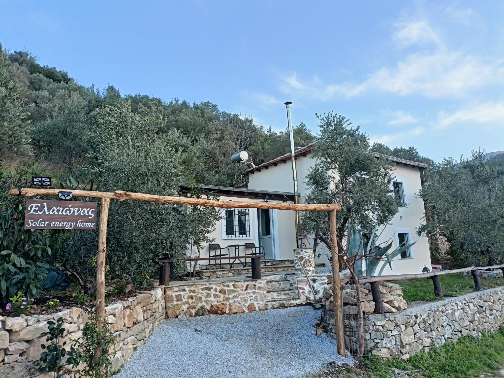 Ελαιώνας - Solar Energy House Villa โคเรฟตอน ภายนอก รูปภาพ